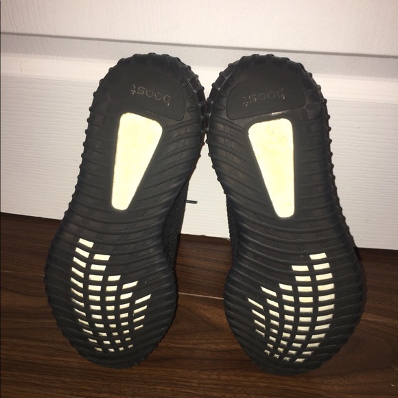 Yeezy bred 350 - Picture 5 of 5